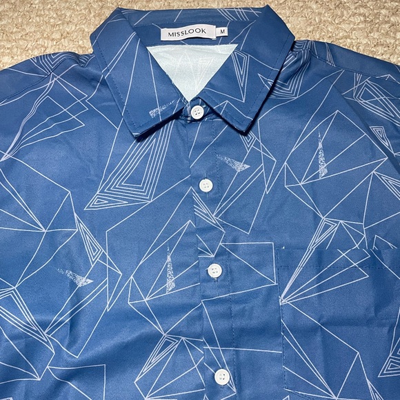 Men’s Medium Misslook Blue patterned short-sleeve button-down shirt - Picture 2 of 4
